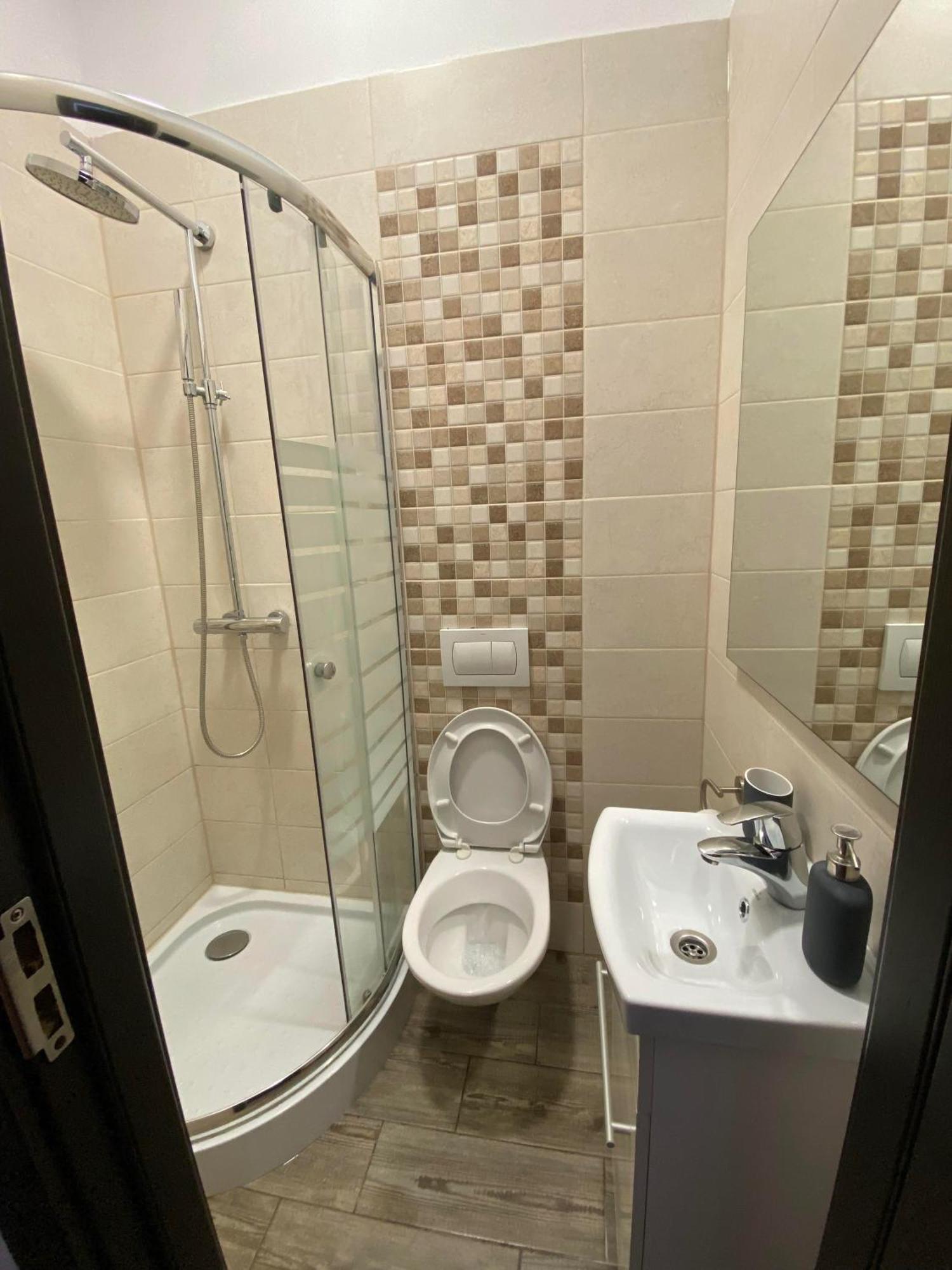Ada'S Luxury Apartament&Studio - Old City Braşov Eksteriør billede