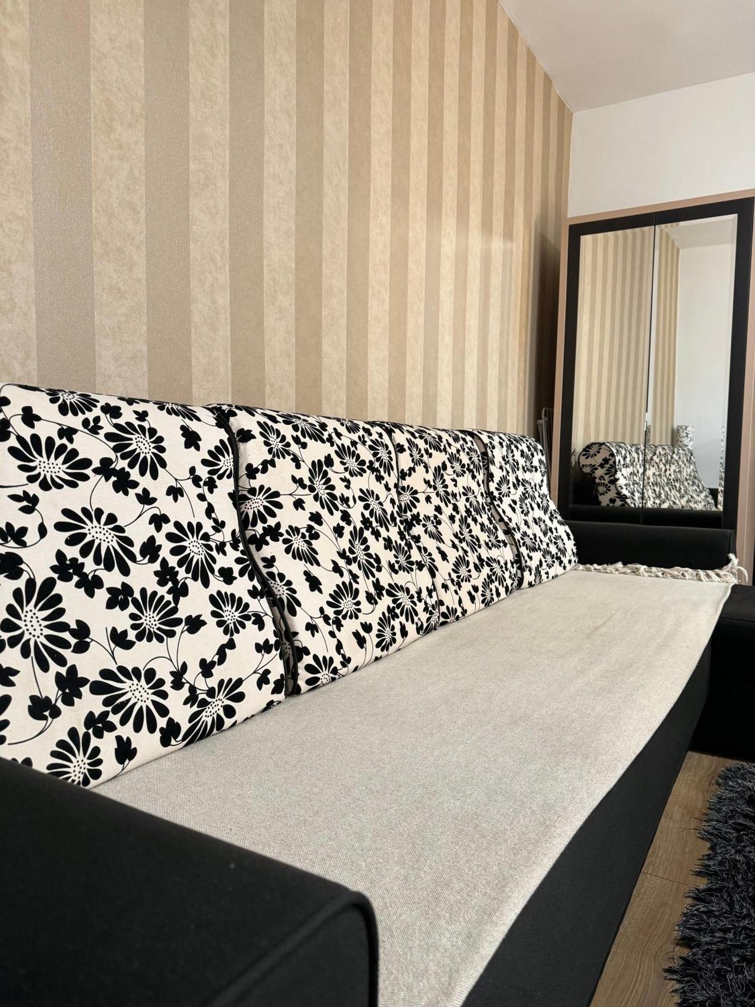Ada'S Luxury Apartament&Studio - Old City Braşov Eksteriør billede