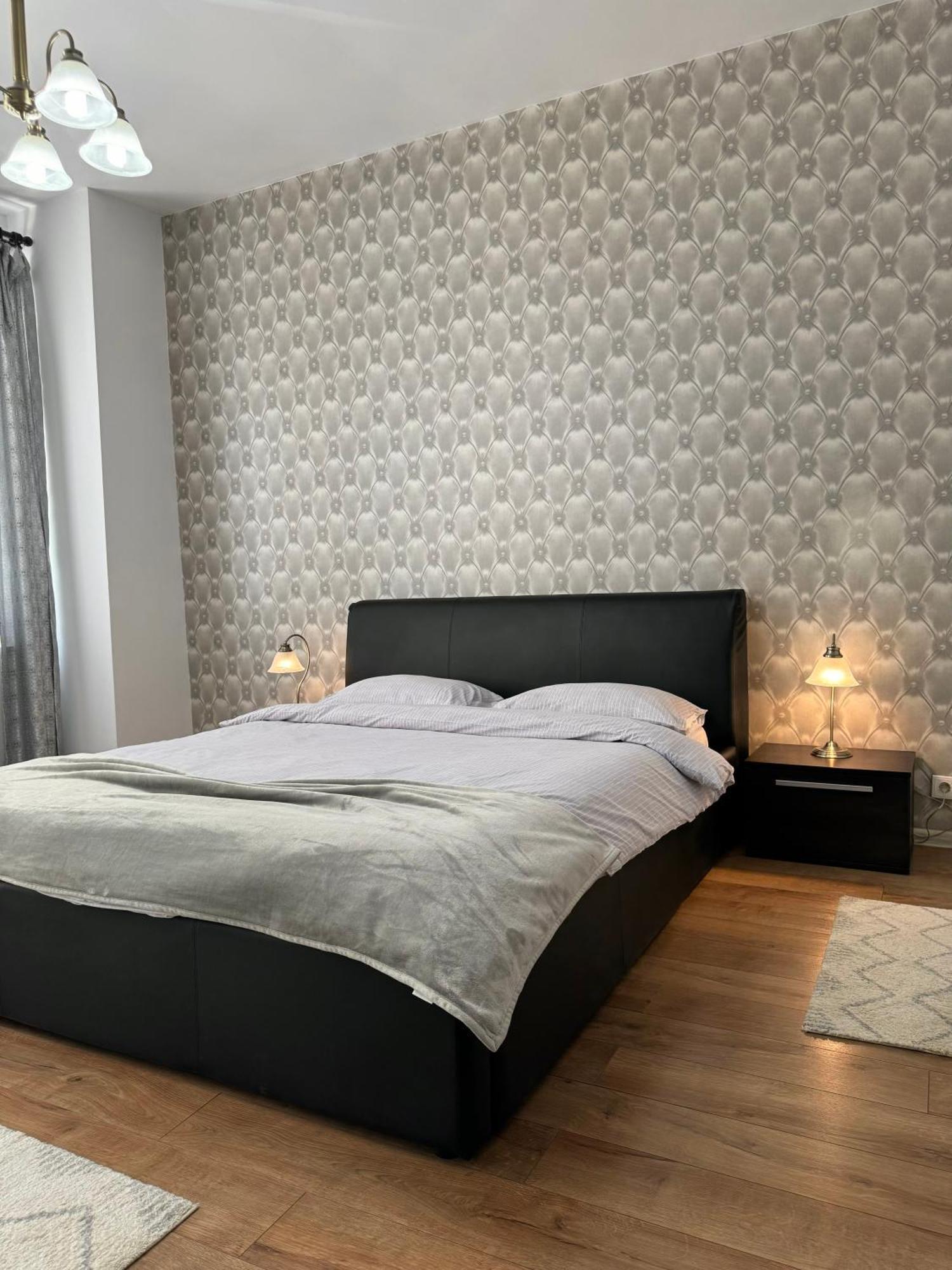 Ada'S Luxury Apartament&Studio - Old City Braşov Eksteriør billede