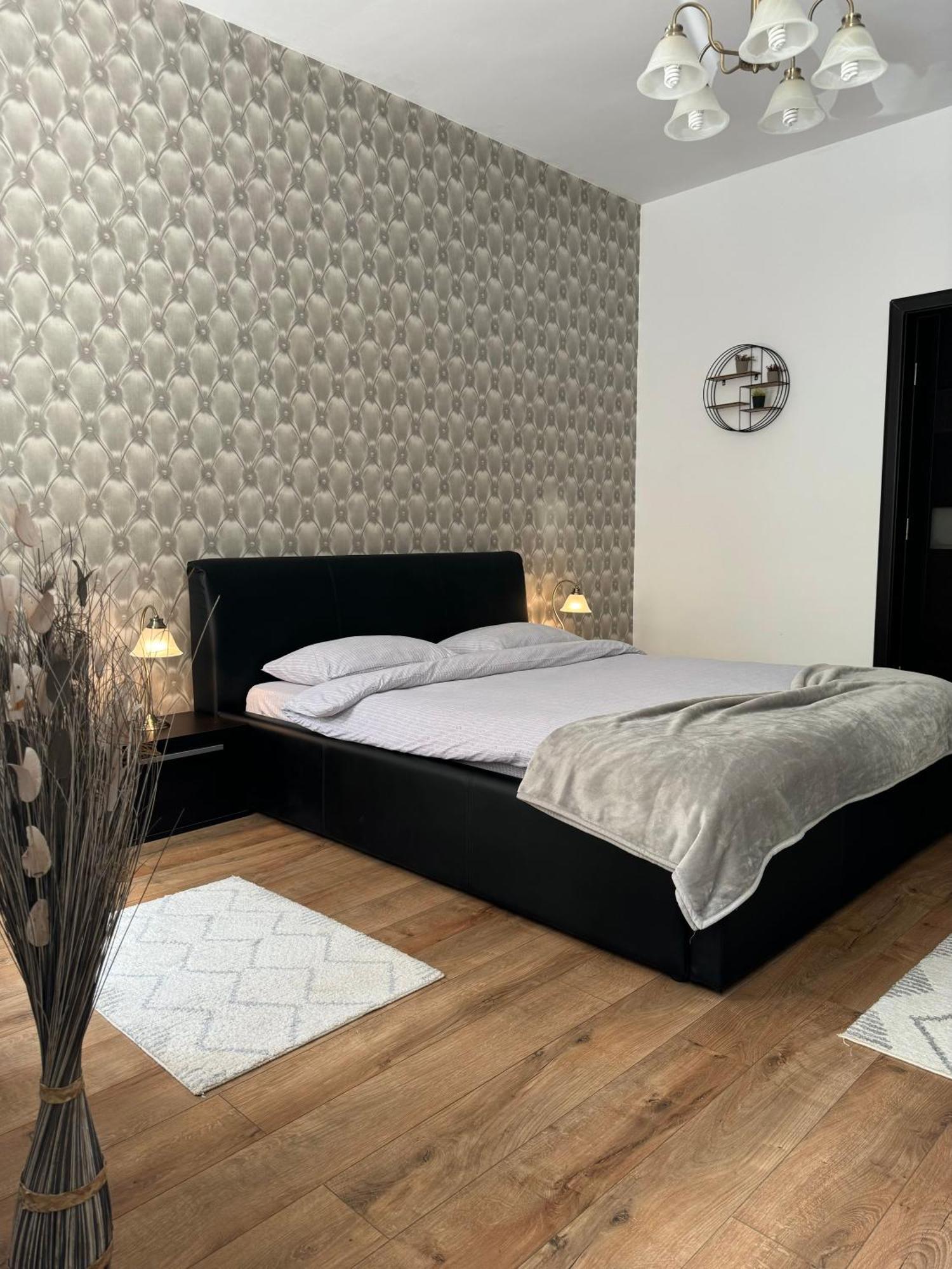Ada'S Luxury Apartament&Studio - Old City Braşov Eksteriør billede